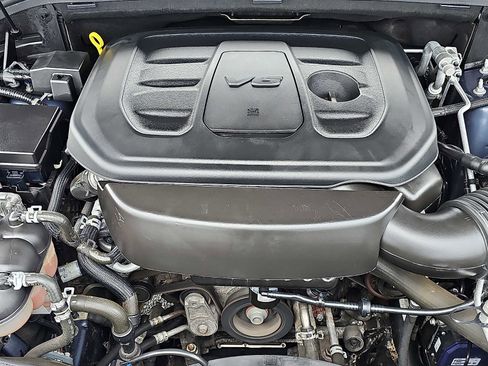 Used 2020 Jeep Grand Cherokee Limited image 30