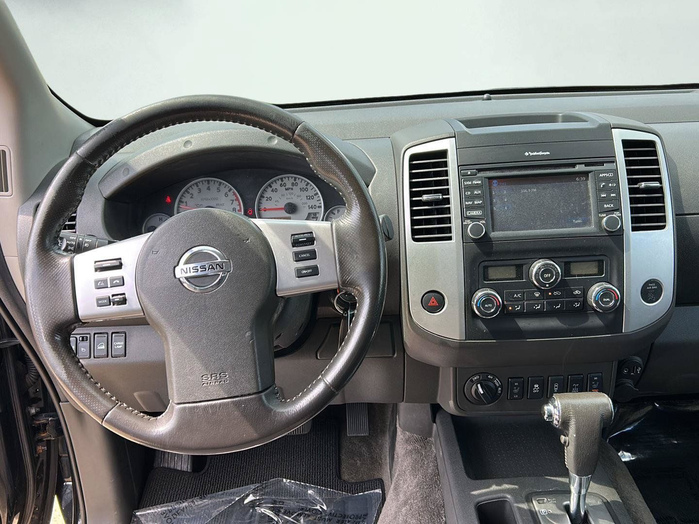 Used 2018 Nissan Frontier PRO-4X AWD/4WD image 7