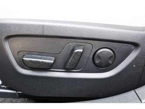 Used 2025 MAZDA CX-30 AWD 2.5 S w/ Preferred Package image 27