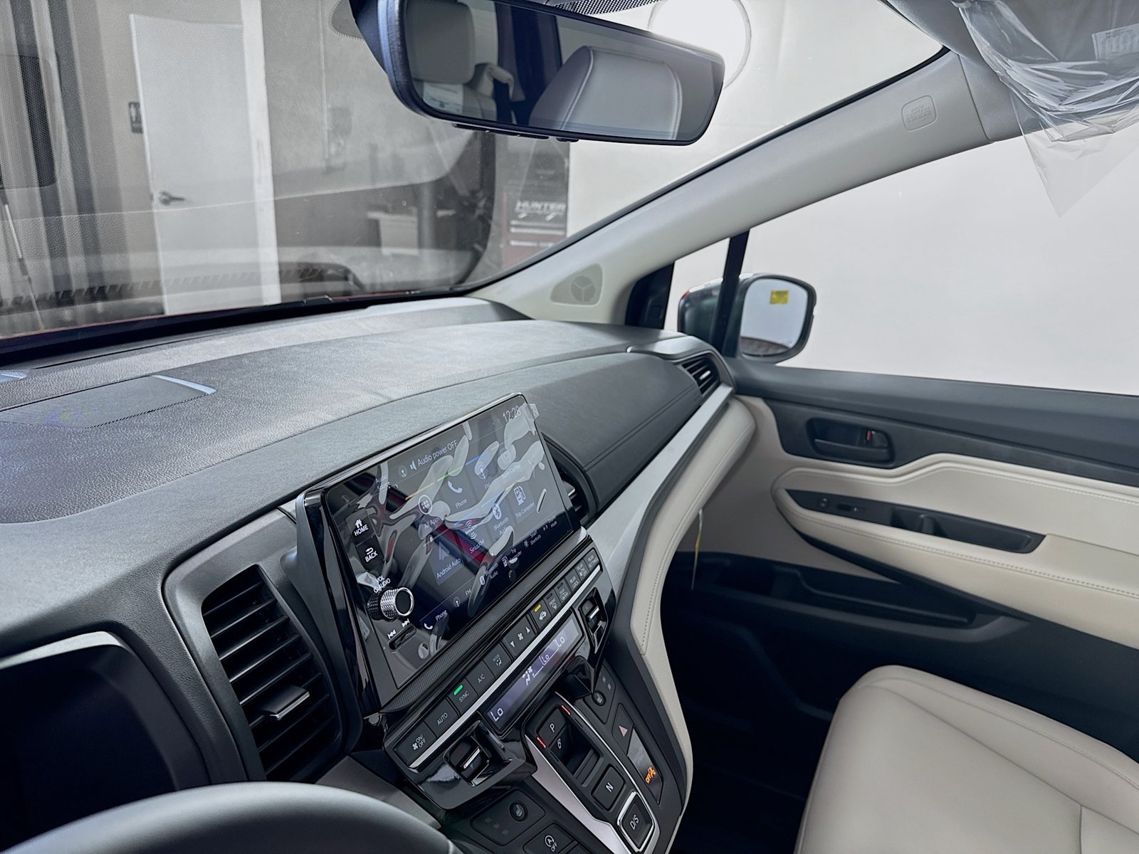Used 2026 Honda Odyssey EX-L image 18