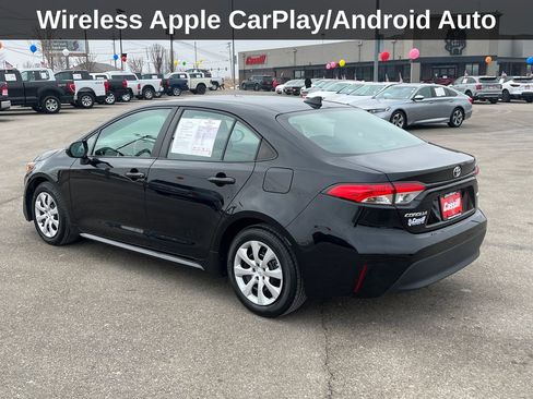 Used 2024 Toyota Corolla LE image 3