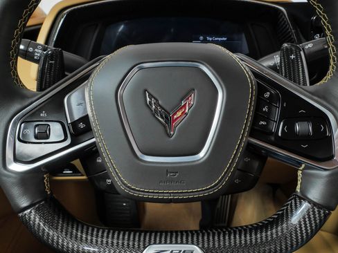 Used 2025 Chevrolet Corvette Z06 RWD image 38