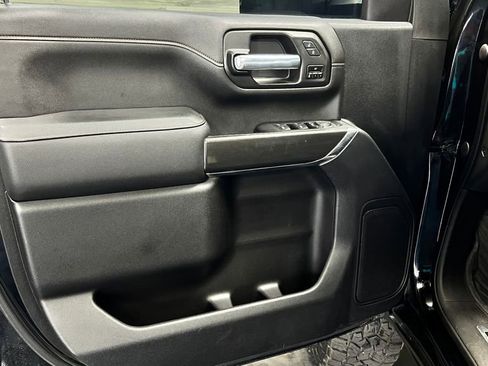 Used 2021 GMC Sierra 3500 AT4 w/ AT4 Premium Plus Package AWD/4WD image 19