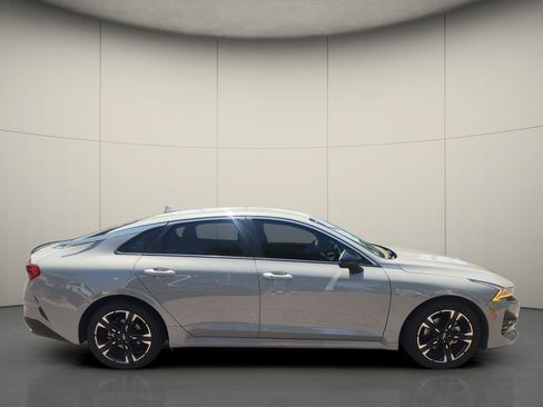 Used 2023 Kia K5 GT-Line w/ GT-Line Premium Package FWD image 7