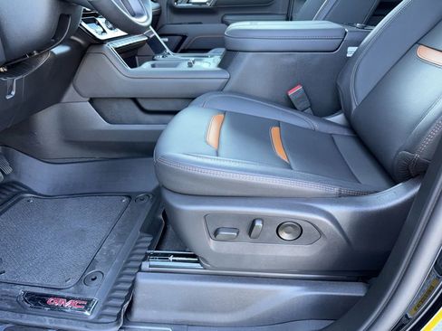 Used 2026 GMC Sierra 3500 AT4 w/ AT4 Premium Plus Package image 20