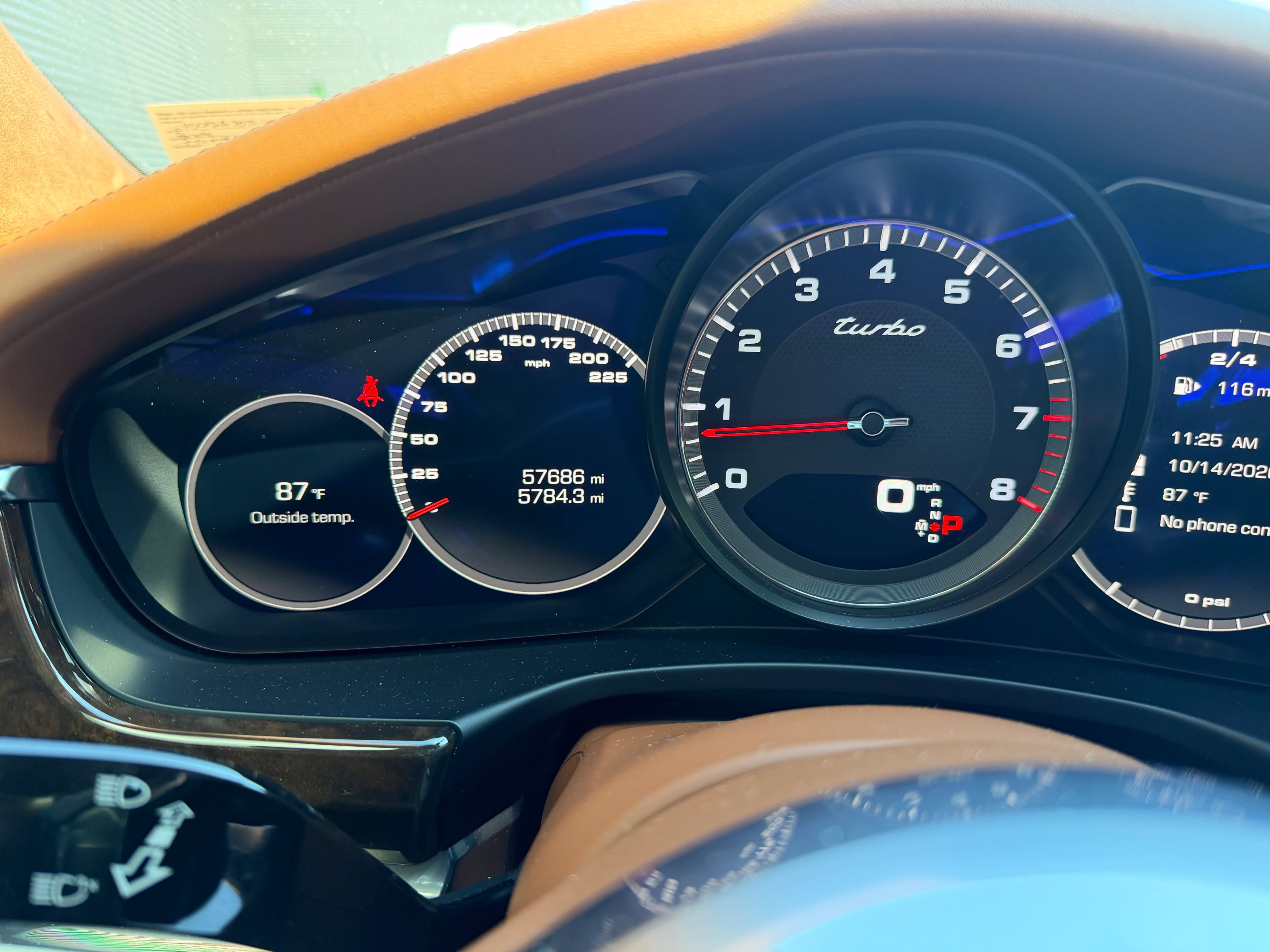 Used 2018 Porsche Panamera Turbo Sport Turismo AWD/4WD image 10