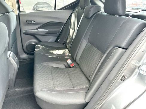 Used 2024 Nissan Kicks SV image 23