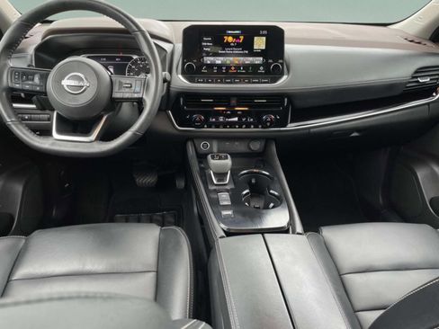 Used 2023 Nissan Rogue SL w/ SL Premium Package FWD image 10