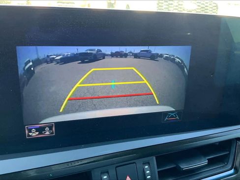 Used 2022 Lexus ES 350 w/ Premium Package image 27