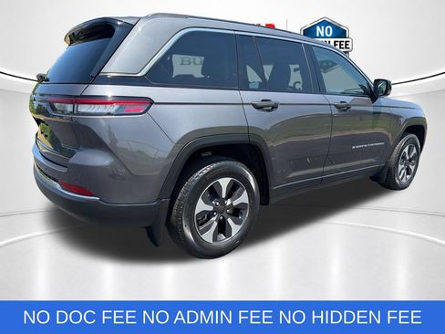 Used 2022 Jeep Grand Cherokee Limited 4xe w/ MOPAR Finishing Package AWD/4WD image 6