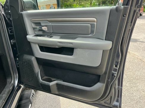 Used 2017 RAM 1500 Big Horn AWD/4WD image 29