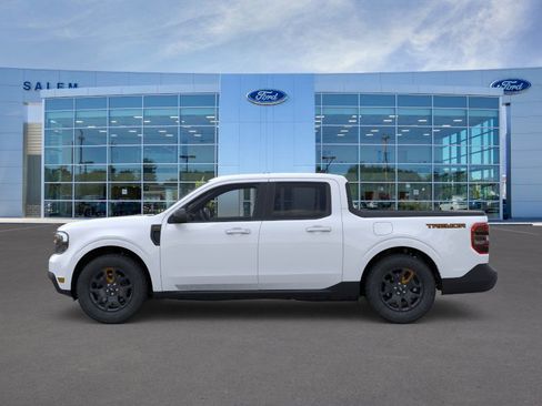 New 2024 Ford Maverick Tremor w/ Tremor Off-Road Package image 4