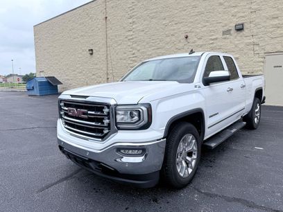 Used 2018 GMC Sierra 1500 SLT w/ SLT Premium Package