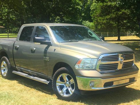 Used 2015 RAM 1500 Big Horn AWD/4WD image 8