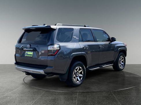 Used 2023 Toyota 4Runner TRD Off-Road Premium w/ Moonroof Package AWD/4WD image 10