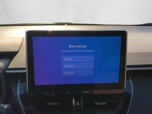 Used 2025 Toyota Corolla XSE image 19