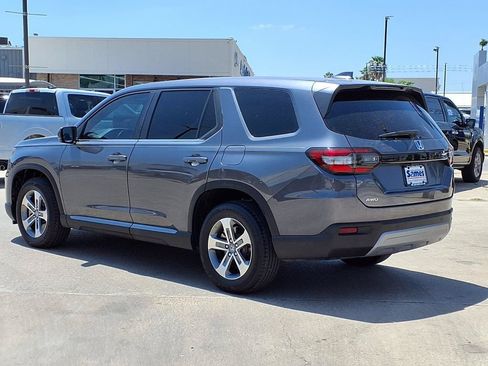 Used 2024 Honda Pilot EX-L image 6