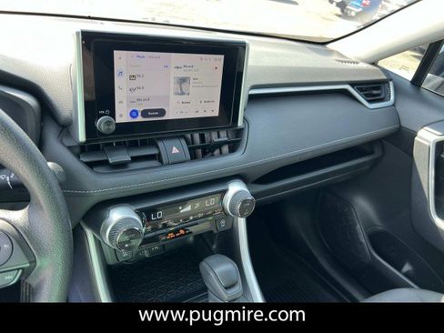 Used 2023 Toyota RAV4 XLE image 29