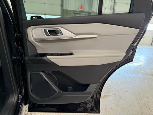 New 2026 Ford Explorer Active w/ Active Comfort Package AWD/4WD image 18