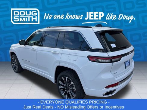 New 2025 Jeep Grand Cherokee Overland w/ Trailer Tow Package image 4