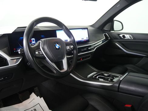 Used 2024 BMW X5 xDrive40i image 12