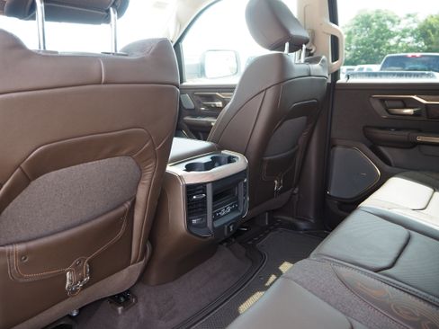 New 2025 RAM 1500 Limited image 15