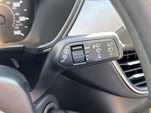 Used 2020 Ford Escape S image 17