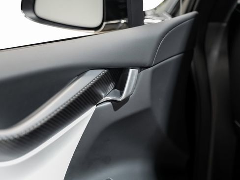 Used 2021 Tesla Model X Performance image 60