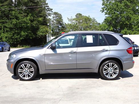 Used 2011 BMW X5 xDrive50i AWD/4WD image 4