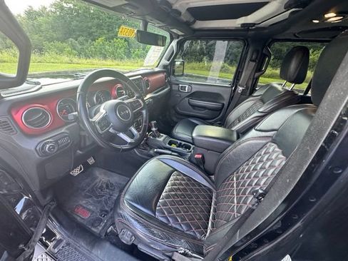 Used 2021 Jeep Gladiator Rubicon AWD/4WD image 14