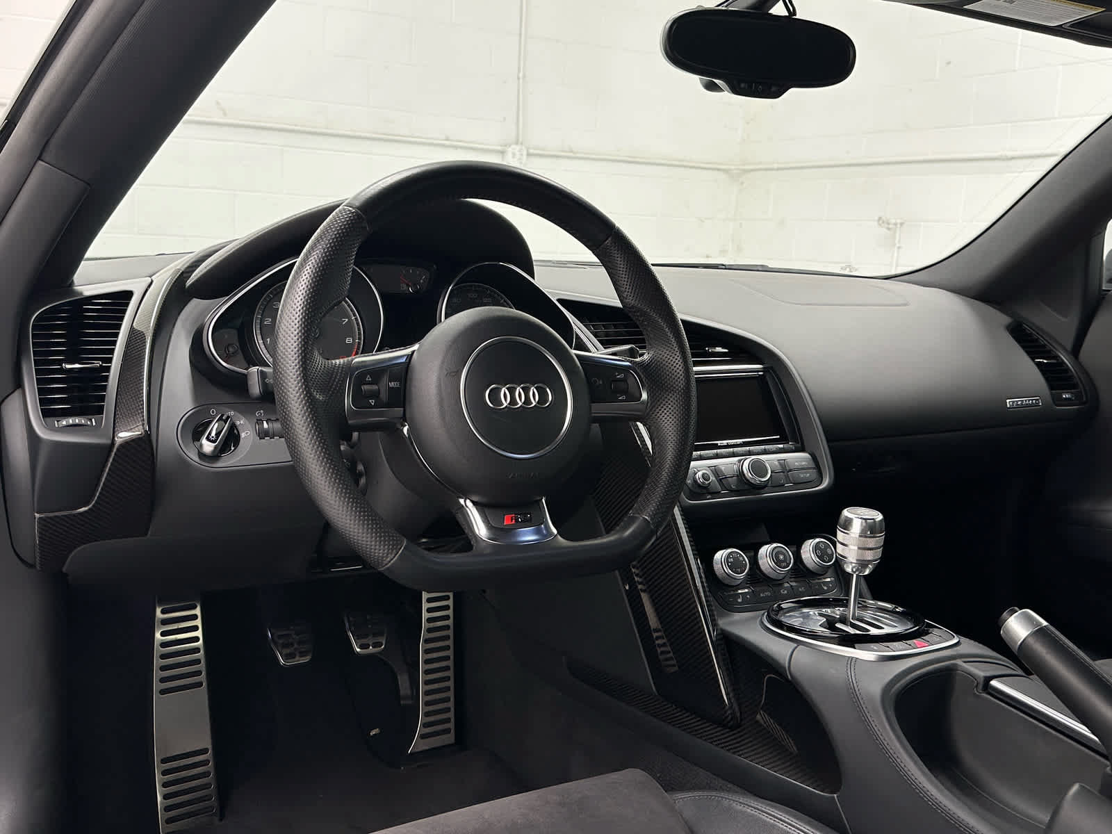 Used 2015 Audi R8 V8 AWD/4WD image 10