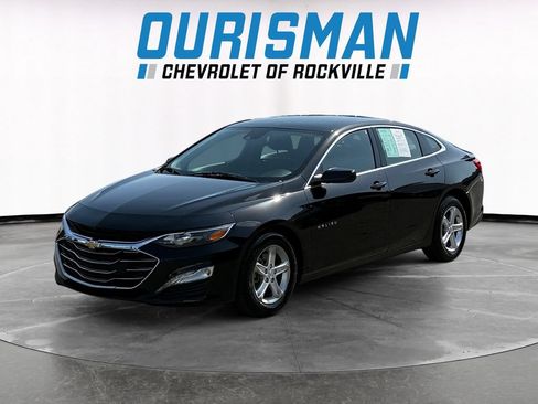 Used 2023 Chevrolet Malibu LT w/ Driver Confidence Package FWD image 2