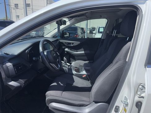 Used 2024 Subaru Outback Premium image 8