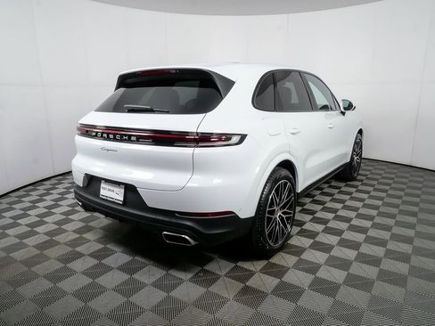 New 2026 Porsche Cayenne image 30