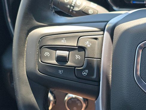 Used 2025 GMC Sierra 1500 SLE AWD/4WD image 28