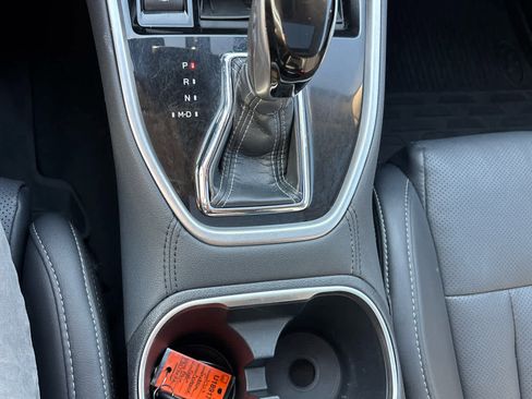 Used 2023 Subaru Outback Limited XT image 11