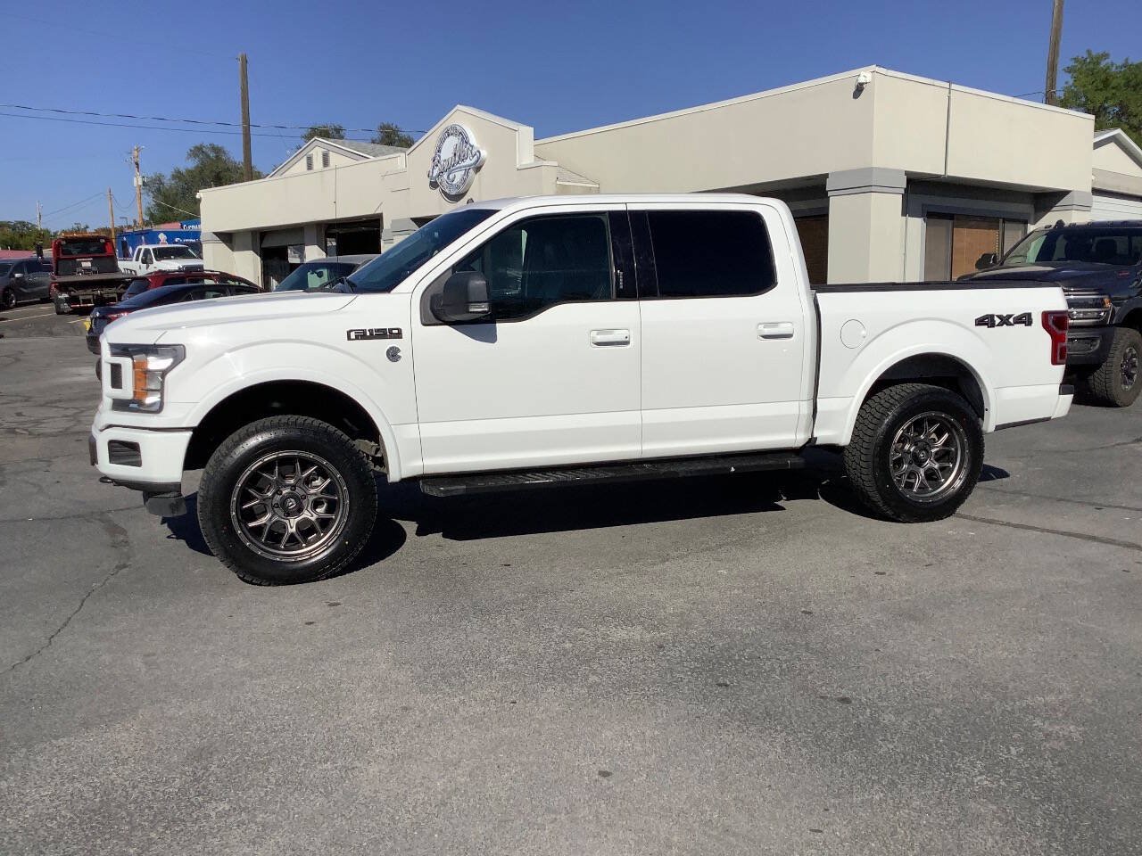 Used 2020 Ford F150 XLT w/ Equipment Group 302A Luxury AWD/4WD image 22