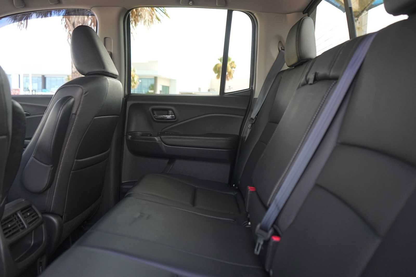 Used 2017 Honda Ridgeline RTL-E image 14