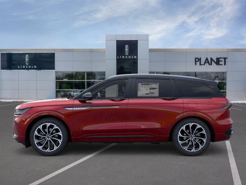 New 2026 Lincoln Nautilus Reserve AWD/4WD image 3