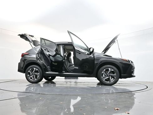 Used 2026 Subaru Crosstrek 2.0i Premium image 40