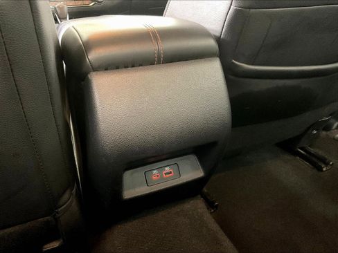 Used 2022 Nissan Altima 2.5 SR w/ Midnight Edition Package FWD image 10