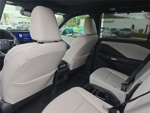 Used 2025 Lexus TX 350 AWD w/ Technology Package image 14