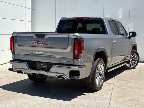 Used 2026 GMC Sierra 1500 Denali AWD/4WD image 7