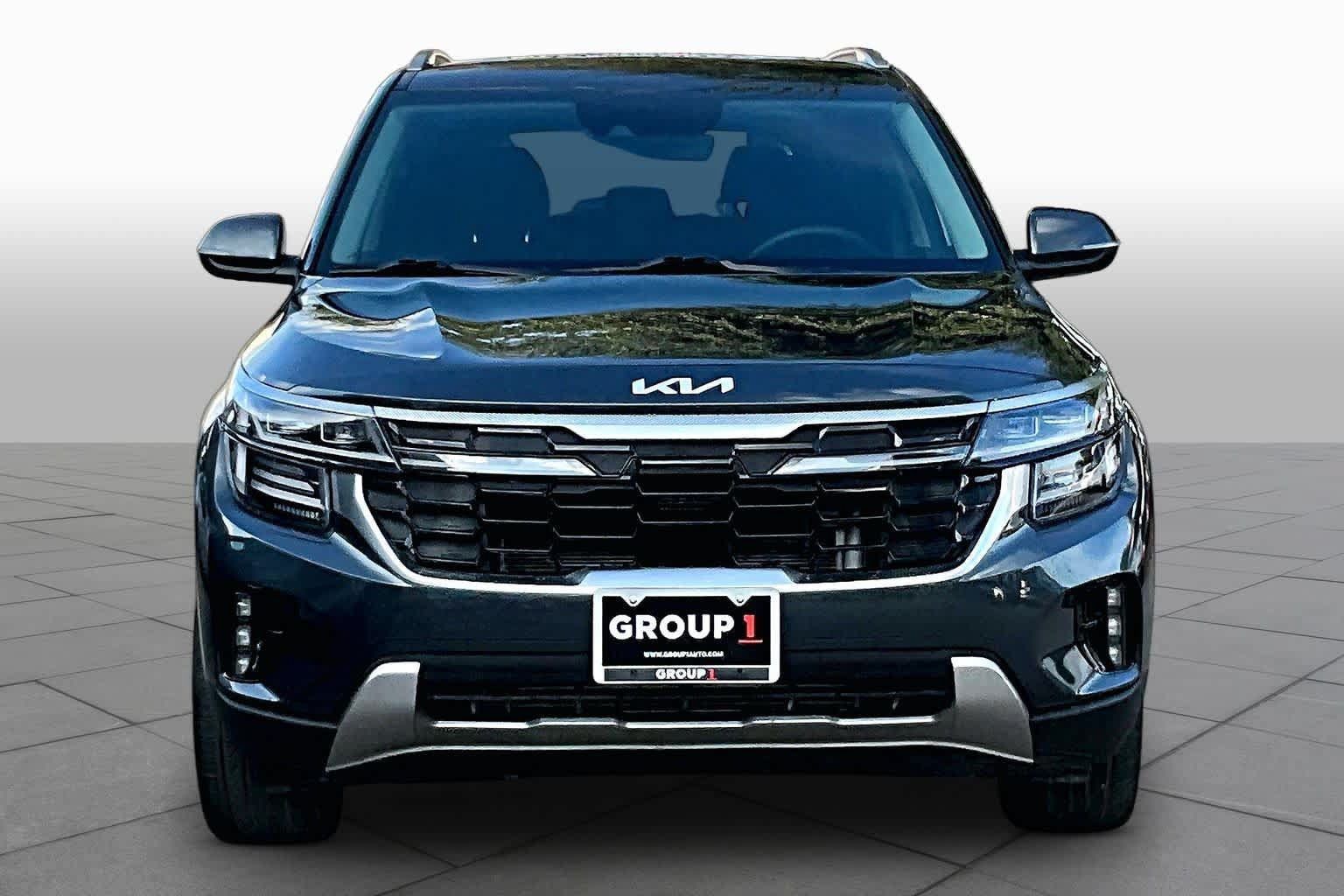 Used 2024 Kia Seltos SX AWD/4WD image 4