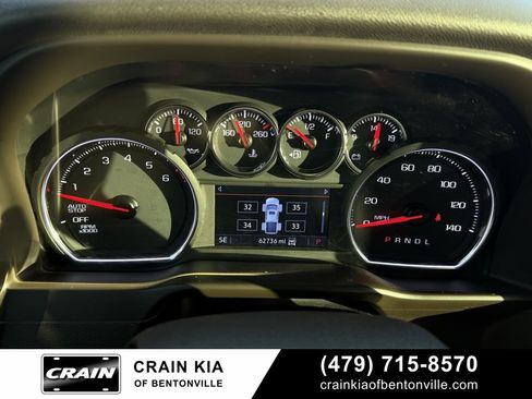 Used 2019 Chevrolet Silverado 1500 LT w/ Texas Edition image 15