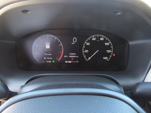 New 2026 Honda HR-V LX image 23