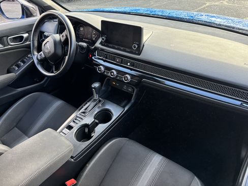 Used 2024 Honda Civic Sport image 11