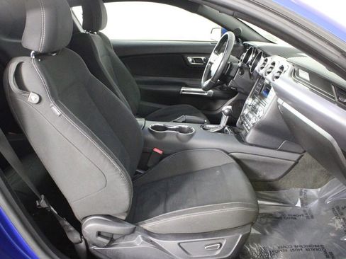 Used 2017 Ford Mustang GT image 13