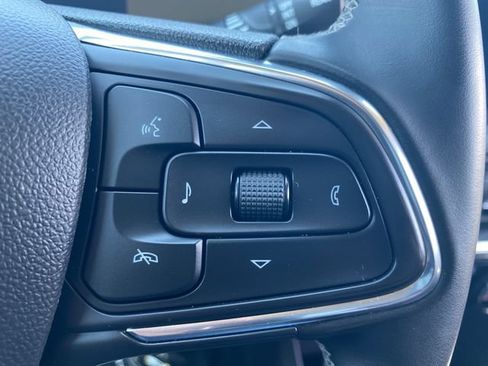 Used 2025 Buick Encore GX Preferred AWD/4WD image 30