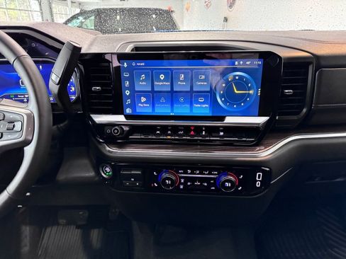 Certified 2025 Chevrolet Silverado 1500 LT image 16